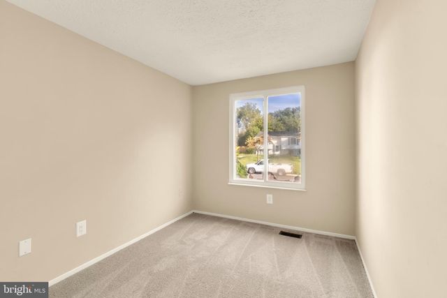 7844 MINERAL DR, Gaithersburg, MD 20877