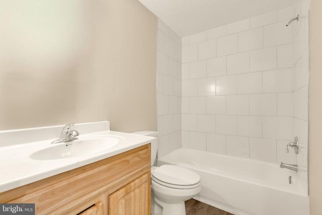 7844 MINERAL DR, Gaithersburg, MD 20877