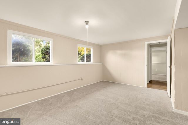 7844 MINERAL DR, Gaithersburg, MD 20877