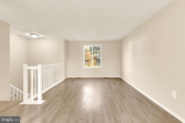 7844 MINERAL DR, Gaithersburg, MD 20877