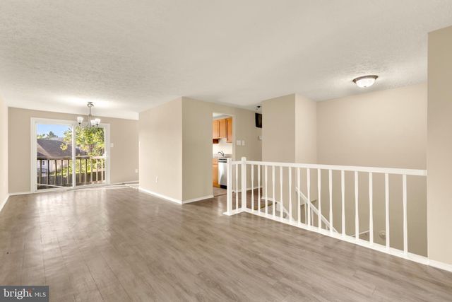 7844 MINERAL DR, Gaithersburg, MD 20877