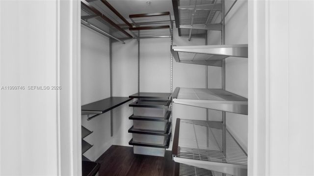 3301 NE 1st Ave H1612, Miami, FL 33137