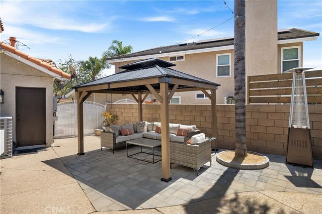 6767 Star Pine Ct, Chino, CA 91710