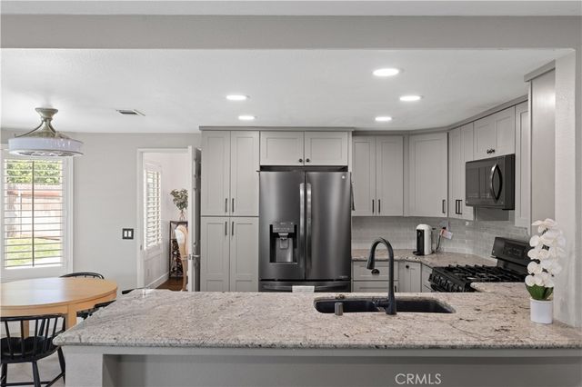 6767 Star Pine Ct, Chino, CA 91710