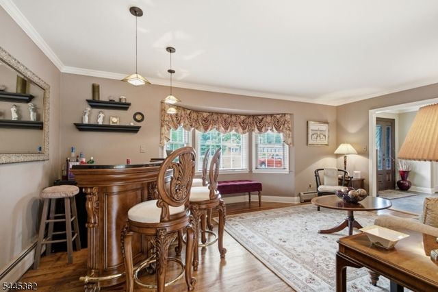 16 Brookside Rd, Roxbury Twp., NJ 07876
