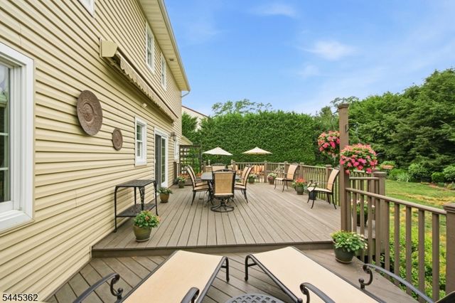 16 Brookside Rd, Roxbury Twp., NJ 07876