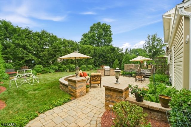 16 Brookside Rd, Roxbury Twp., NJ 07876