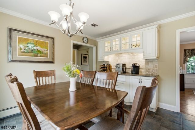 16 Brookside Rd, Roxbury Twp., NJ 07876