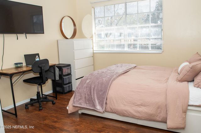 4822 WINDRUSH Lane, Jacksonville, FL 32217