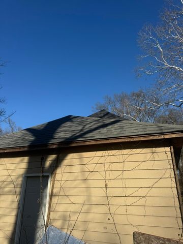 1353 MCMILLAN ST, Memphis, TN 38106