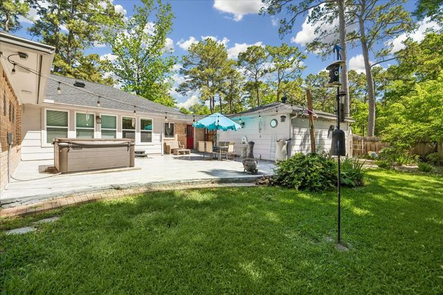 3614 Garden Lake Drive, Kingwood, TX 77339