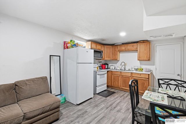 2125 Emmet Street, Omaha, NE 68110
