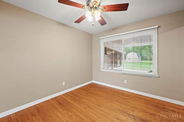 208 Brelsford Avenue, Trenton, OH 45067