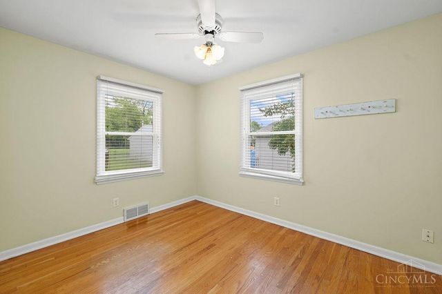 208 Brelsford Avenue, Trenton, OH 45067