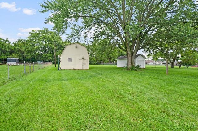208 Brelsford Avenue, Trenton, OH 45067
