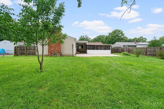 208 Brelsford Avenue, Trenton, OH 45067