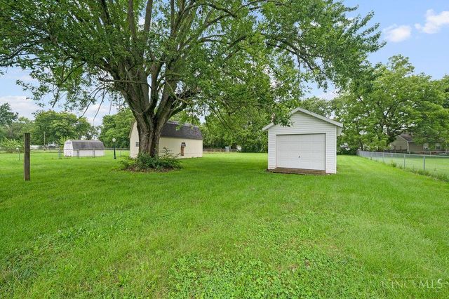 208 Brelsford Avenue, Trenton, OH 45067