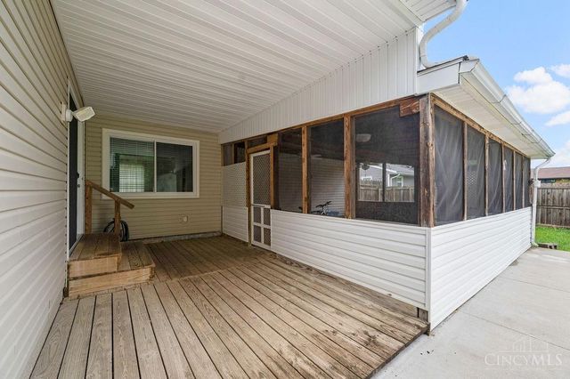 208 Brelsford Avenue, Trenton, OH 45067
