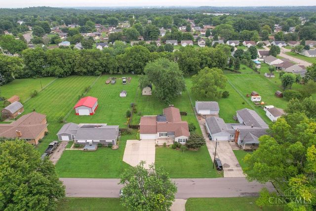 208 Brelsford Avenue, Trenton, OH 45067