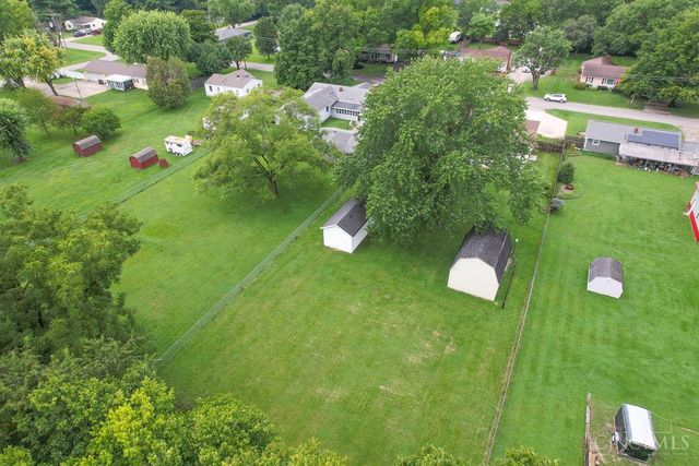 208 Brelsford Avenue, Trenton, OH 45067