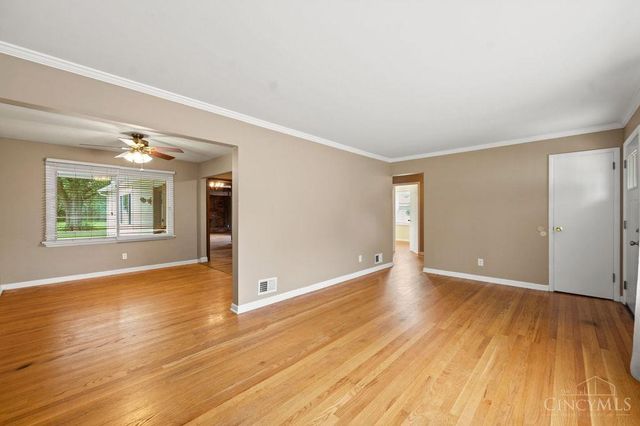 208 Brelsford Avenue, Trenton, OH 45067