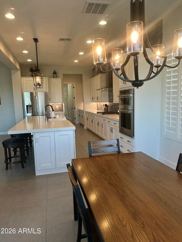 5934 E REDMONT Drive, Mesa, AZ 85215