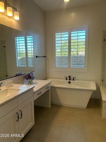 5934 E REDMONT Drive, Mesa, AZ 85215