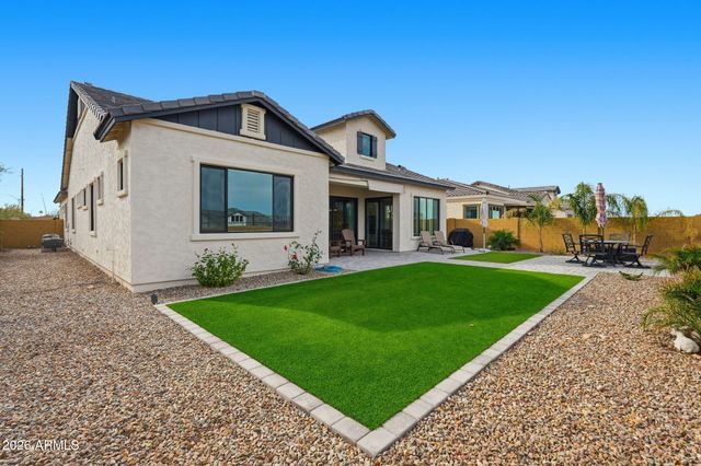 5934 E REDMONT Drive, Mesa, AZ 85215