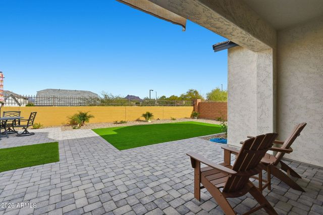 5934 E REDMONT Drive, Mesa, AZ 85215