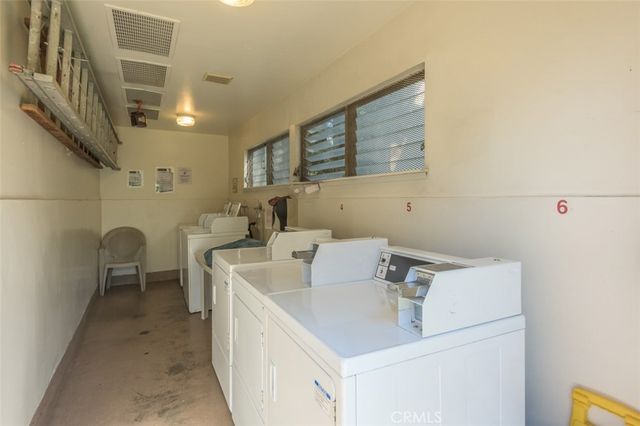 11813 Runnymede Street 14, North Hollywood, CA 91605