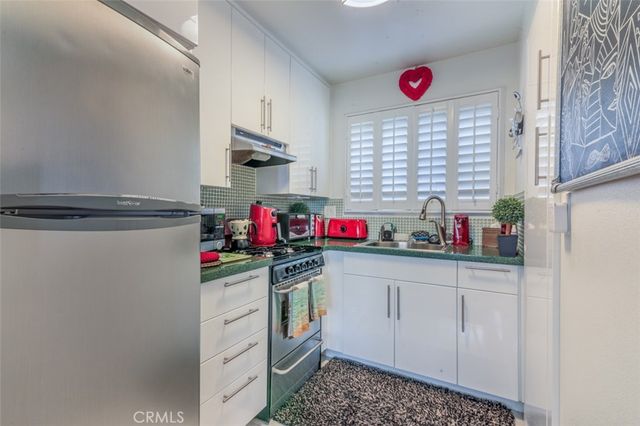 11813 Runnymede Street 14, North Hollywood, CA 91605
