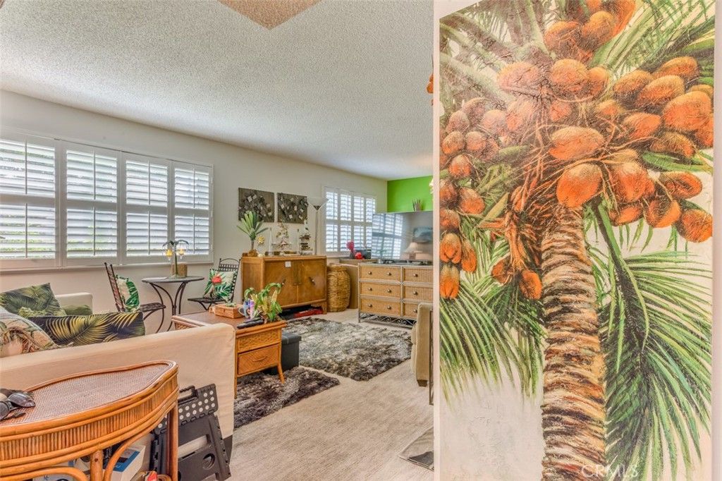 11813 Runnymede Street 14, North Hollywood, CA 91605