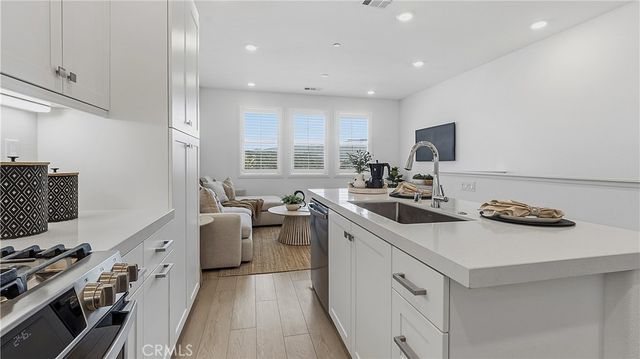110 Mountaineer Drive, Rancho Mission Viejo, CA 92694