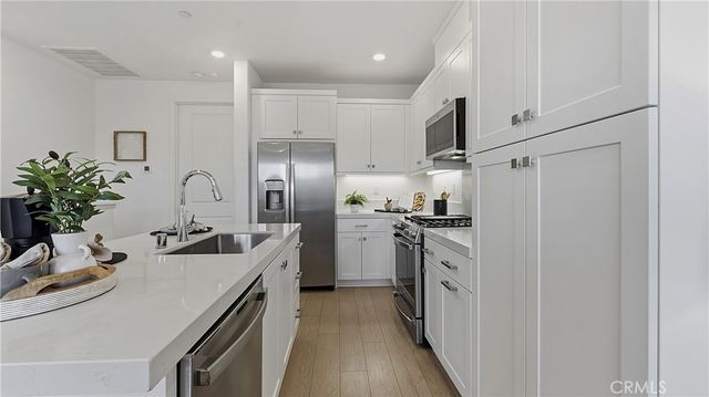 110 Mountaineer Drive, Rancho Mission Viejo, CA 92694