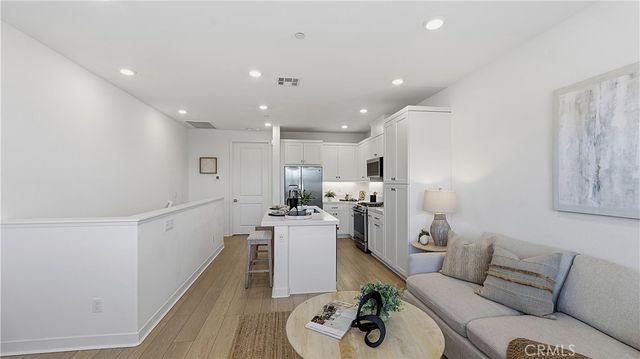 110 Mountaineer Drive, Rancho Mission Viejo, CA 92694