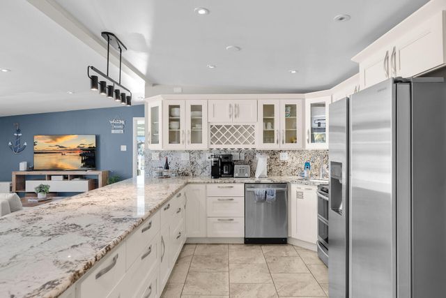 799 28Th Street Ocean, Marathon, FL 33050