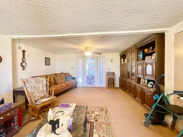 61 SORREL Avenue, Moriarty, NM 87035