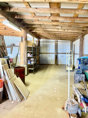 61 SORREL Avenue, Moriarty, NM 87035