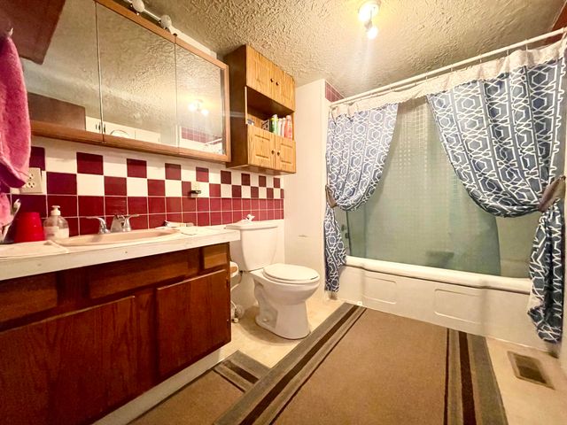 61 SORREL Avenue, Moriarty, NM 87035