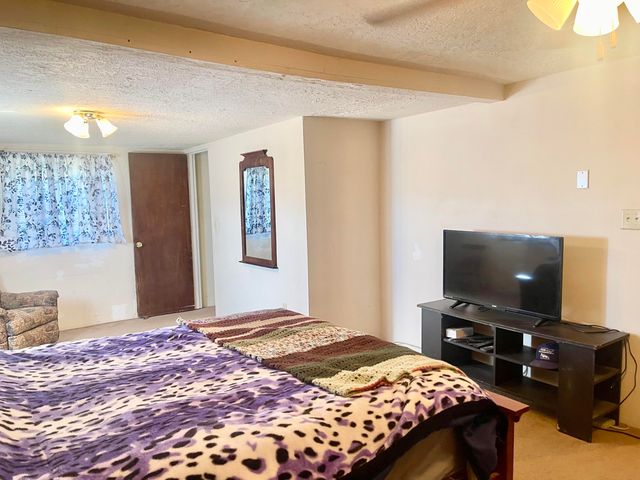 61 SORREL Avenue, Moriarty, NM 87035