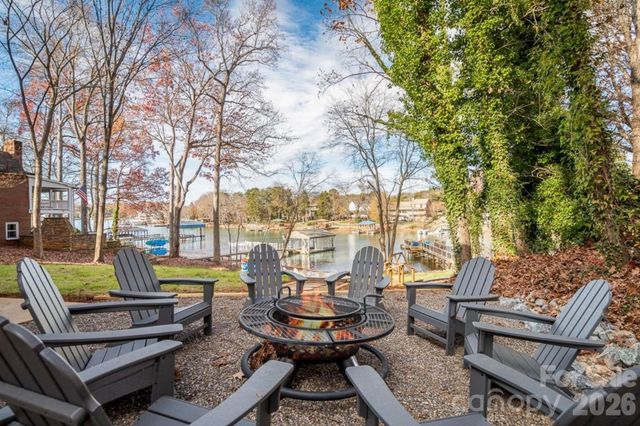 132 Malibu Road, Mooresville, NC 28117