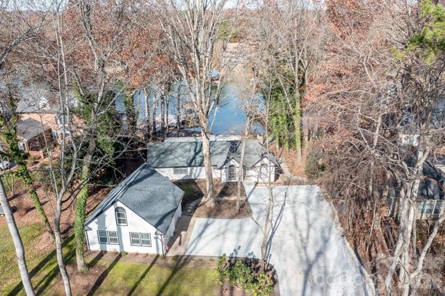 132 Malibu Road, Mooresville, NC 28117