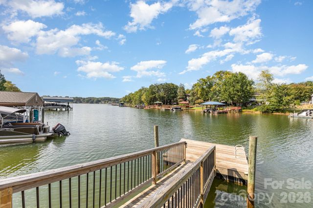 132 Malibu Road, Mooresville, NC 28117
