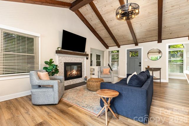 132 Malibu Road, Mooresville, NC 28117
