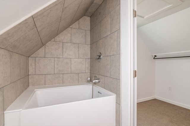 43 Laurel Park 43, Northampton, MA 01060