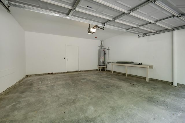 6725 Belmont Street, West University Place, TX 77005