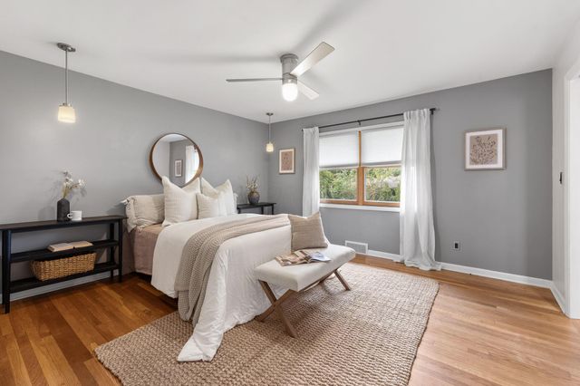 3885 Overdale Drive, Upper Arlington, OH 43220