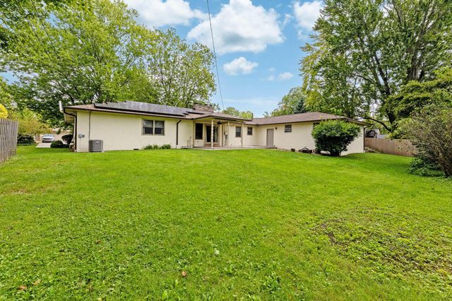 3885 Overdale Drive, Upper Arlington, OH 43220