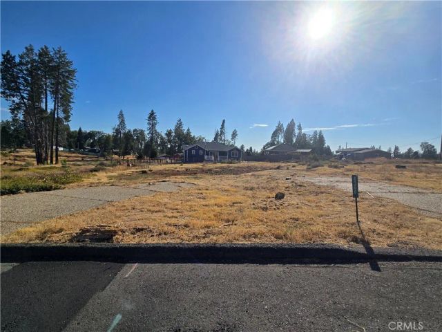 6366 Glendale, Magalia, CA 95954