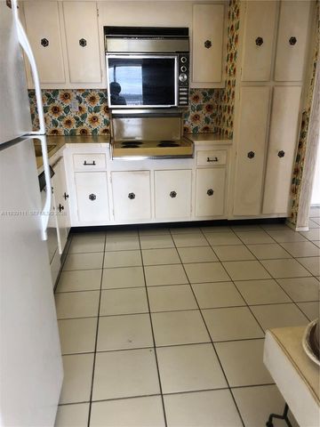 18011 Biscayne Boulevard 1403, Aventura, FL 33160